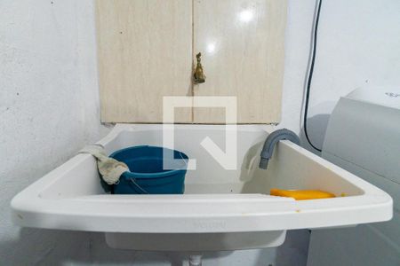 Casa à venda com 200m², 4 quartos e 2 vagasCasa 2 - Área de Serviço Detalhe