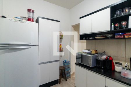 Casa à venda com 200m², 4 quartos e 2 vagasCasa 2 - Cozinha