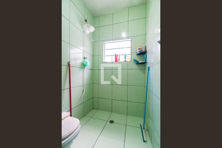 Casa à venda com 200m², 4 quartos e 2 vagasCasa 1 - Banheiro Detalhe