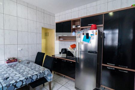Casa à venda com 200m², 4 quartos e 2 vagasCasa 1 - Cozinha