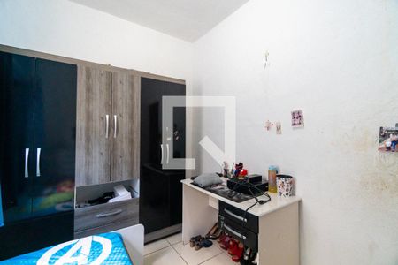 Casa à venda com 200m², 4 quartos e 2 vagasCasa 1 - Quarto 2