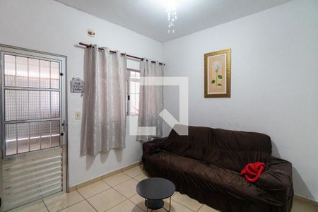 Casa 1 - Sala de casa à venda com 4 quartos, 200m² em Jardim Oriental, São Paulo