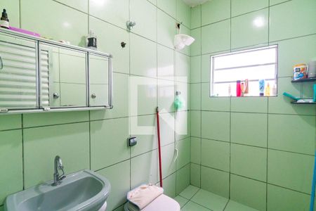 Casa à venda com 200m², 4 quartos e 2 vagasCasa 1 - Banheiro