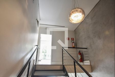 Casa à venda com 220m², 4 quartos e sem vagaEscada