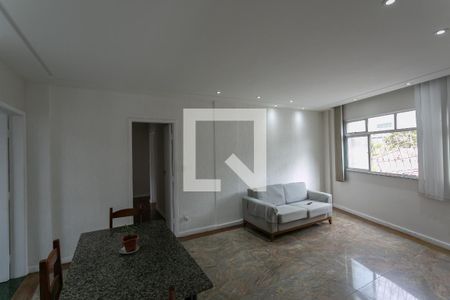 Apartamento à venda com 4 quartos, 133m² em Santa Tereza, Belo Horizonte