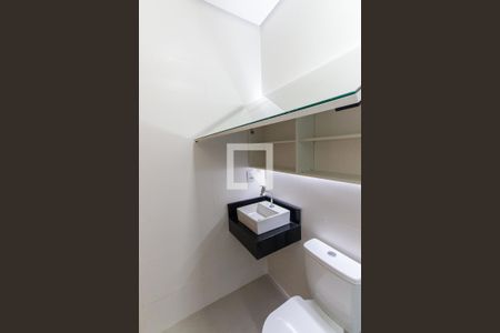 Apartamento para alugar com 72m², 2 quartos e sem vaga Apartamento para alugar com 72m², 2 quartos e sem vagaBanheiro