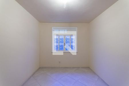 Quarto de casa para alugar com 1 quarto, 45m² em Grajau, Rio de Janeiro