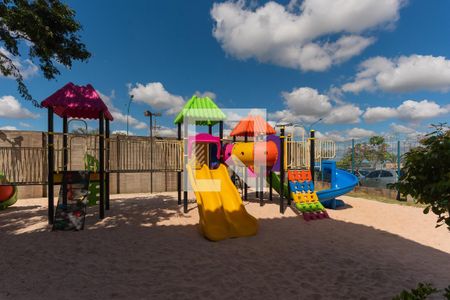 Casa de condomínio para alugar com 234m², 3 quartos e 2 vagas Casa de condomínio para alugar com 234m², 3 quartos e 2 vagasÁrea Comum - Playground
