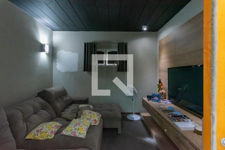 Casa de condomínio para alugar com 234m², 3 quartos e 2 vagas Casa de condomínio para alugar com 234m², 3 quartos e 2 vagasSala de TV