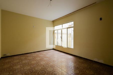 Sala de casa à venda com 3 quartos, 130m² em Vila Pita, São Paulo