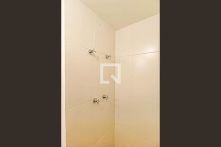 Apartamento à venda com 66m², 2 quartos e 2 vagas Apartamento à venda com 66m², 2 quartos e 2 vagasBanheiro