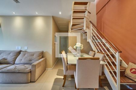 Sala de apartamento para alugar com 2 quartos, 110m² em Vila Isabel, Rio de Janeiro
