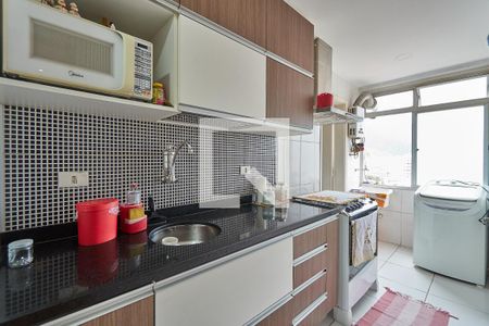 Apartamento para alugar com 110m², 2 quartos e 1 vaga Apartamento para alugar com 110m², 2 quartos e 1 vagaCozinha