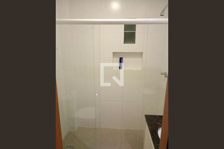 Banheiro de apartamento para alugar com 2 quartos, 60m² em Botafogo, Rio de Janeiro