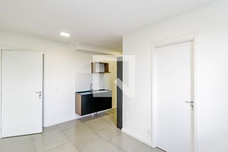 Sala de apartamento para alugar com 2 quartos, 34m² em Santo Amaro, São Paulo