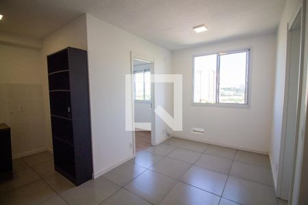 Sala de apartamento para alugar com 2 quartos, 34m² em Santo Amaro, São Paulo