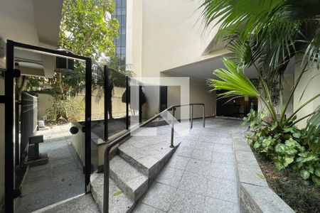 Apartamento à venda com 113m², 1 quarto e 1 vaga Apartamento à venda com 113m², 1 quarto e 1 vagaEntrada