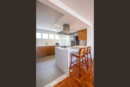 Apartamento à venda com 107m², 2 quartos e 1 vaga Apartamento à venda com 107m², 2 quartos e 1 vagaCozinha