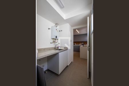 Apartamento à venda com 107m², 2 quartos e 1 vaga Apartamento à venda com 107m², 2 quartos e 1 vagaÁrea de Serviço
