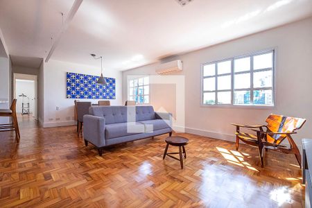 Apartamento à venda com 107m², 2 quartos e 1 vaga Apartamento à venda com 107m², 2 quartos e 1 vagaSala