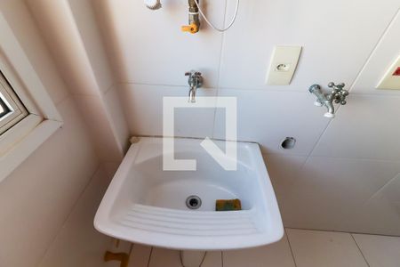 Área de Serviço de apartamento para alugar com 2 quartos, 85m² em Real Parque, São Paulo
