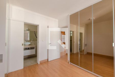 Suíte de apartamento para alugar com 3 quartos, 80m² em Trindade, Florianópolis