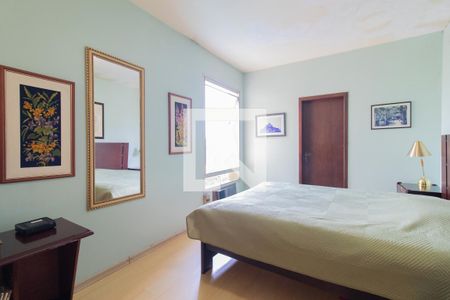Casa à venda com 345m², 4 quartos e 3 vagasQuarto 2