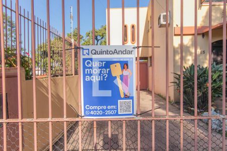 Casa à venda com 345m², 4 quartos e 3 vagasFachada