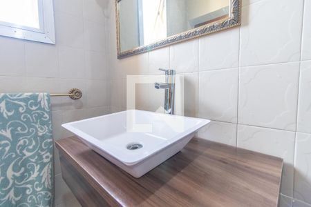 Casa à venda com 345m², 4 quartos e 3 vagasBanheiro Corredor 2