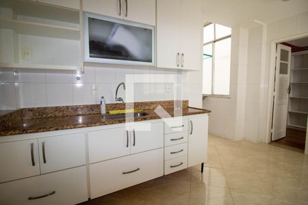Apartamento para alugar com 81m², 3 quartos e sem vaga Apartamento para alugar com 81m², 3 quartos e sem vagaCozinha