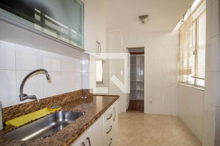 Apartamento para alugar com 81m², 3 quartos e sem vaga Apartamento para alugar com 81m², 3 quartos e sem vagaCozinha