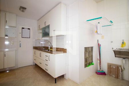 Apartamento para alugar com 81m², 3 quartos e sem vaga Apartamento para alugar com 81m², 3 quartos e sem vagaCozinha