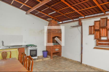 Casa à venda com 130m², 3 quartos e 2 vagasChurrasqueira