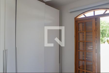 Quarto 2 de casa à venda com 3 quartos, 130m² em Rudge Ramos, São Bernardo do Campo