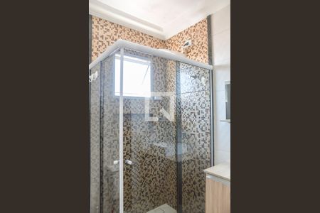 Casa à venda com 130m², 3 quartos e 2 vagasBanheiro