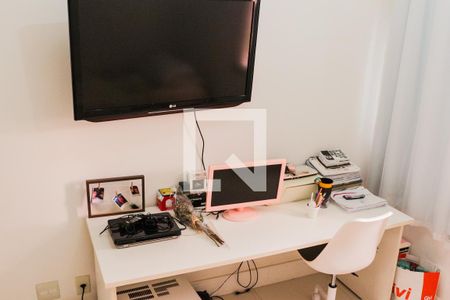 Apartamento para alugar com 105m², 3 quartos e 2 vagasQuarto 2