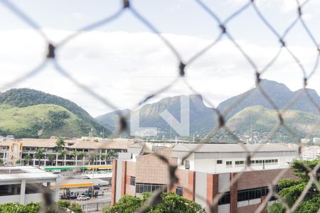 Apartamento para alugar com 105m², 3 quartos e 2 vagasVista
