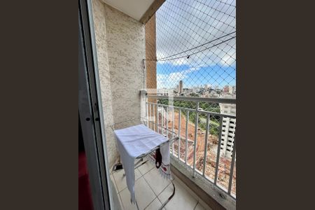 Apartamento para alugar com 56m², 2 quartos e 1 vagaVaranda