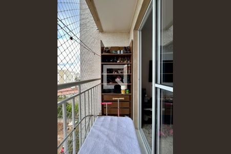 Apartamento para alugar com 56m², 2 quartos e 1 vagaVaranda