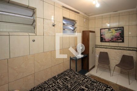 Studio para alugar com 15m², 1 quarto e sem vaga Studio para alugar com 15m², 1 quarto e sem vagaQuarto