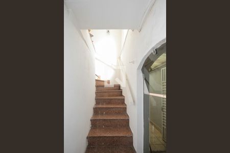 Studio para alugar com 10m², 1 quarto e sem vaga Studio para alugar com 10m², 1 quarto e sem vagaescada