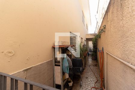 Casa à venda com 250m², 3 quartos e 3 vagasCorredor Lateral