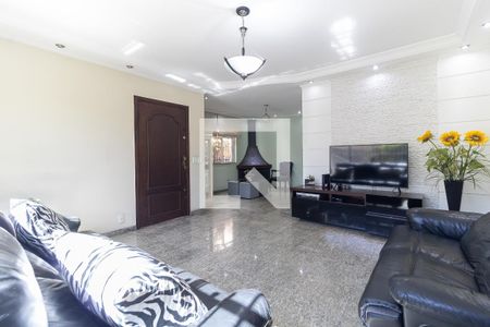 Sala de casa à venda com 3 quartos, 250m² em Vila Moinho Velho, São Paulo