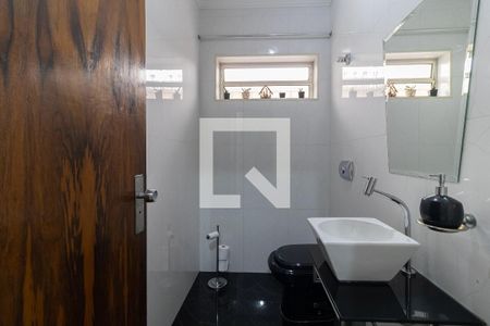 Casa à venda com 250m², 3 quartos e 3 vagasLavabo