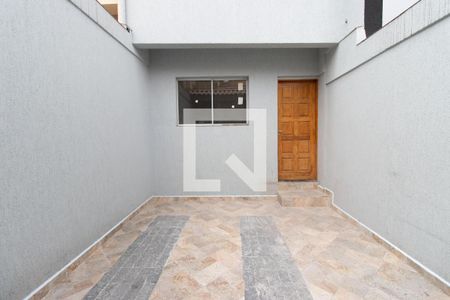 Casa para alugar com 60m², 2 quartos e 1 vaga Casa para alugar com 60m², 2 quartos e 1 vagaGaragem