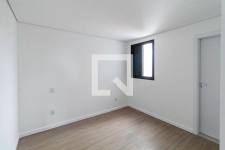Apartamento à venda com 140m², 4 quartos e 4 vagas Apartamento à venda com 140m², 4 quartos e 4 vagasSuíte 1