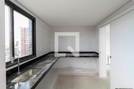 Apartamento à venda com 140m², 4 quartos e 4 vagas Apartamento à venda com 140m², 4 quartos e 4 vagas Cozinha