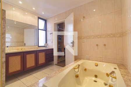 Apartamento para alugar com 500m², 6 quartos e 3 vagasBanheiro do Quarto 3