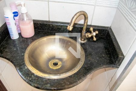 Casa à venda com 120m², 3 quartos e 1 vagaBanheiro 3