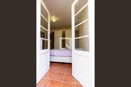 Casa à venda com 200m², 2 quartos e 2 vagas
